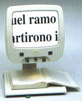 cctv da tavolo fissato su un sostegno fisso con leggio incorporato